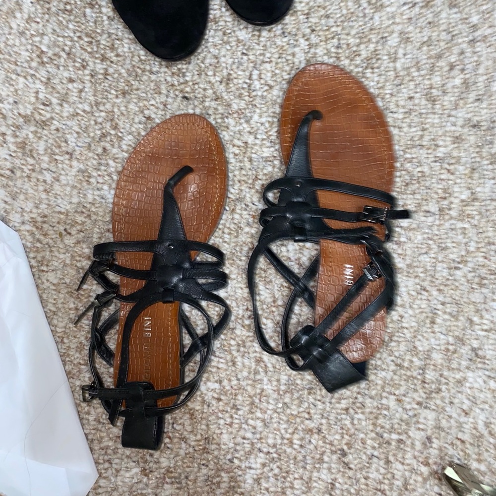 Gianni Bini sandals